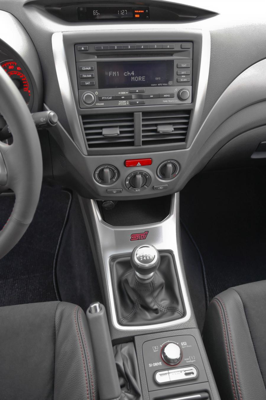 Subaru Impreza WRX STi Special Edition 2010 года  (US) (фото 4 из 33)